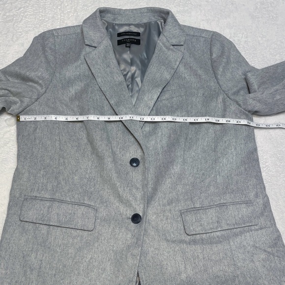 Talbots Plus Tailored Gray Wool Blend Single Breast Professional Blazer - Picture 5 of 11